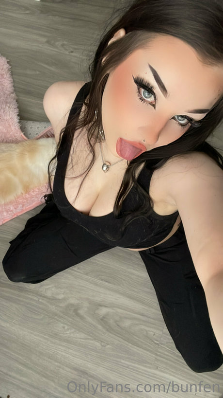 Zookdook Bunfen Feniiu