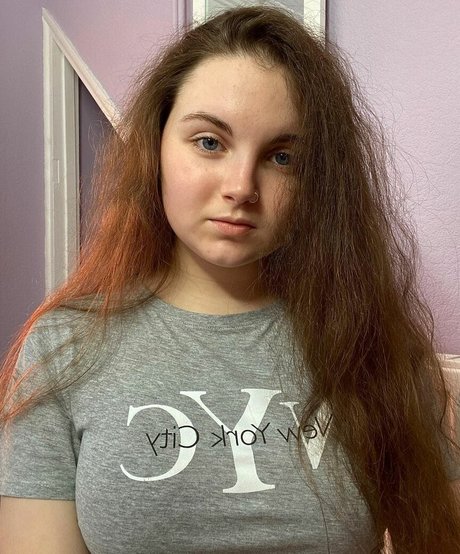 Bustybritishbrunette