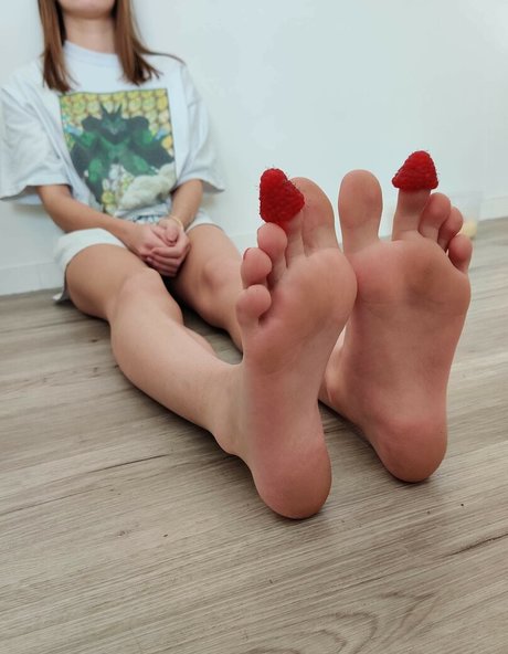 Alicefrenchfeet
