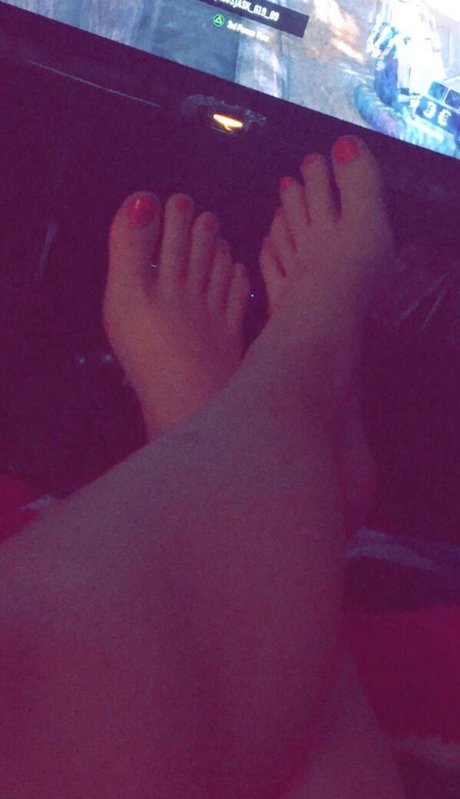 Pretty Feet