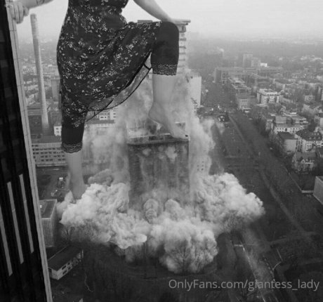 Giantesslady