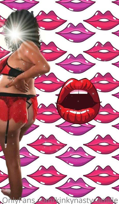 Foto di nudo di fuga di OnlyFans di Kinkynastycamille