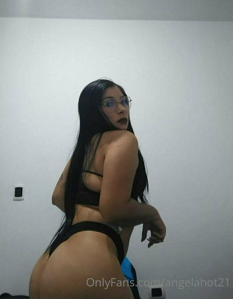 Angelahot21