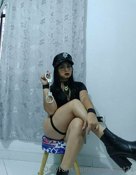 Angelahot21