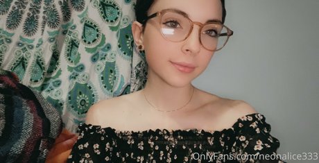 Neonalice333