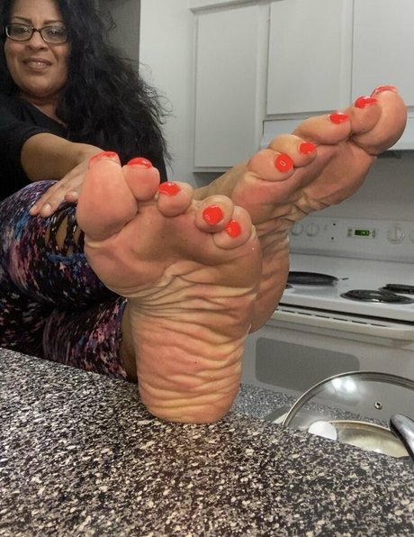 Comefollowsarah Sarah