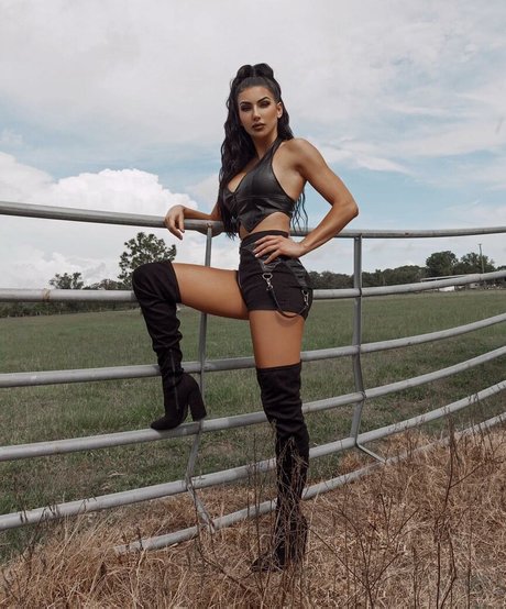 Billie Kay