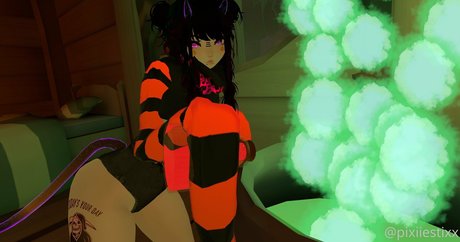 Pixiiestixx