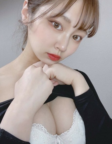 Foto di nudo di fuga di OnlyFans di Kawakita Meisa