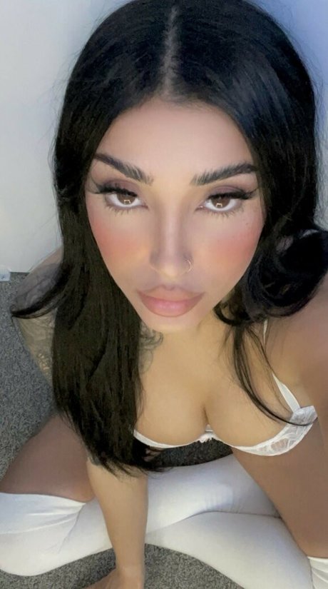 Rose Zaracupofchaiii