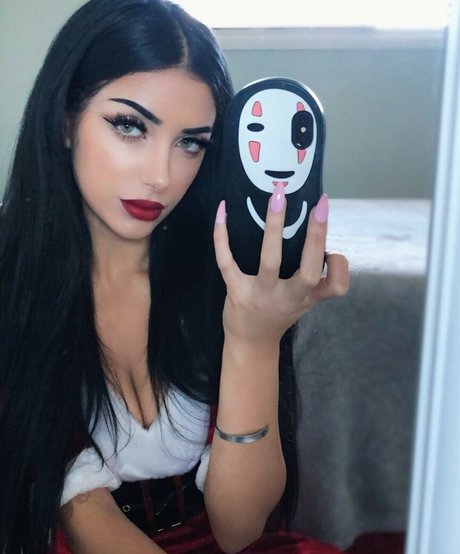 Rose Zaracupofchaiii