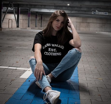 Foto di nudo di fuga di OnlyFans di Jasmin Lutke