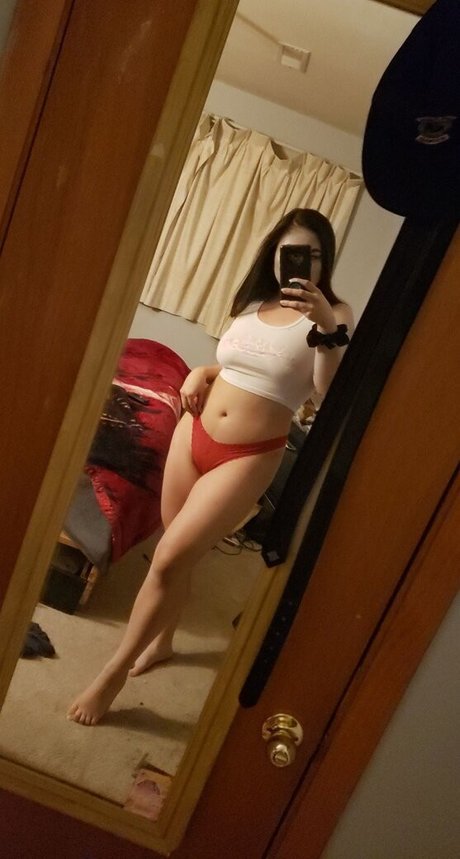 Foto di nudo di fuga di OnlyFans di Xstarmiya