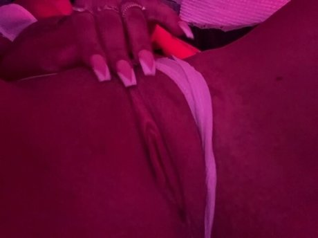 Foto di nudo di fuga di OnlyFans di Liv Greenwell