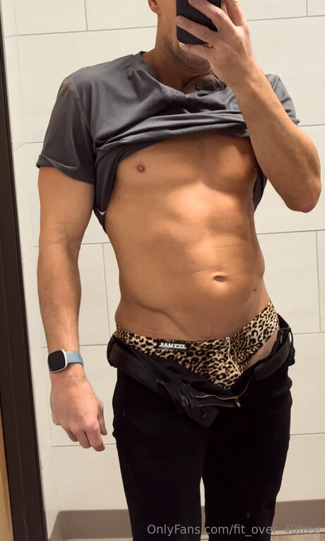 The Naked Trainer Free