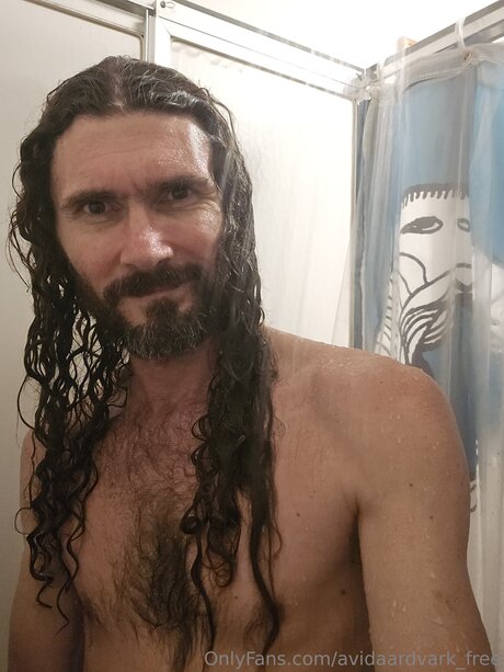 Avidaardvark Free