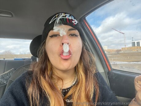 Katrynamaxxofficial