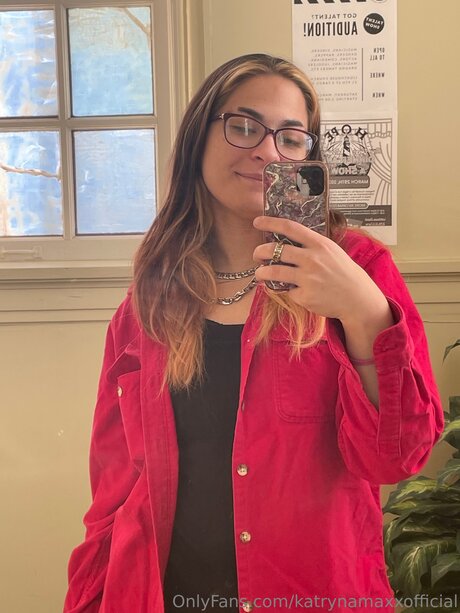 Katrynamaxxofficial
