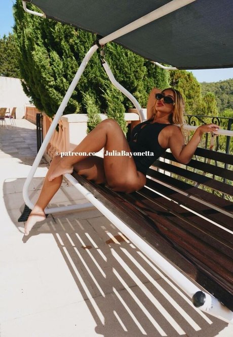 Julia Bayonetta