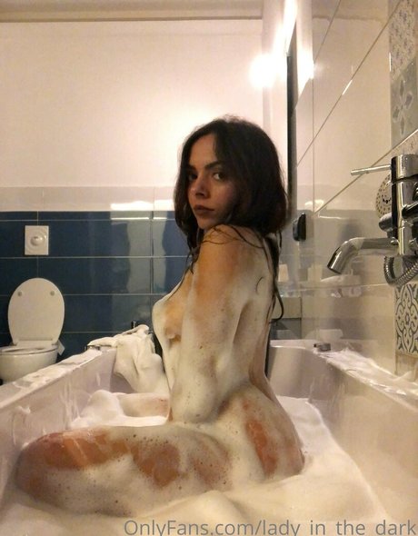 Ladyinthedark