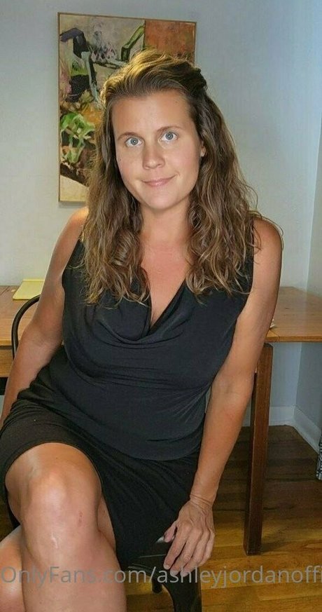 Ashleyjordanofficial