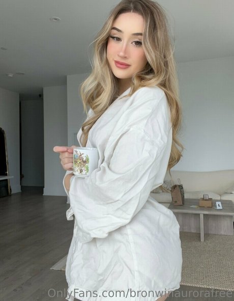 Bronwinaurorafree