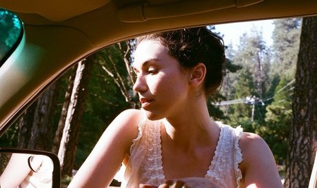 Grace Caroline Currey