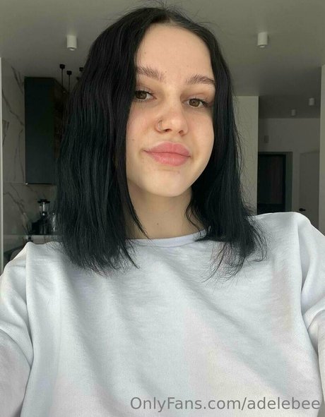 Adelebee