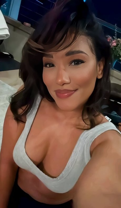 Candice Patton