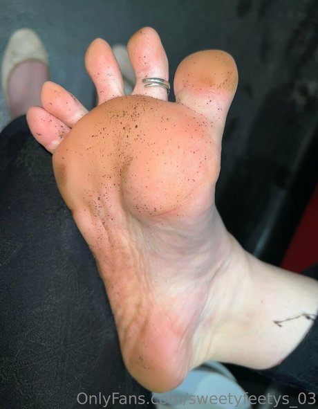 Sweetyfeetys03