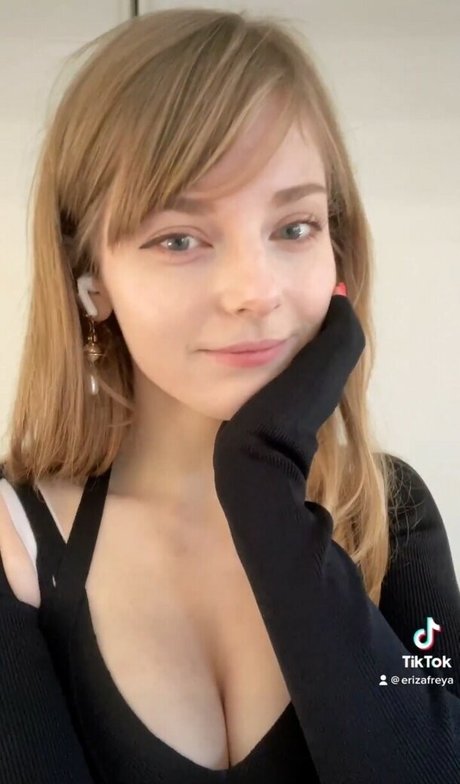 Ella Freya