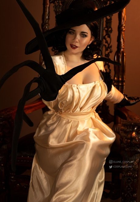 Elune Cosplay