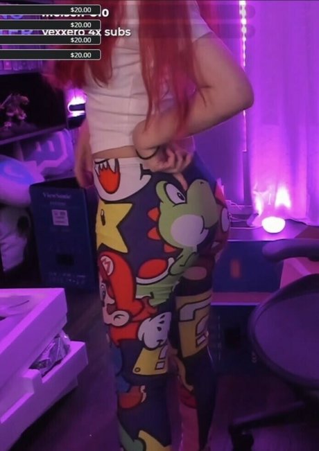 Anniefuchsia