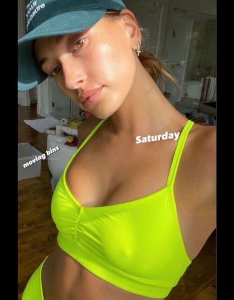 Hailey Baldwin Bieber