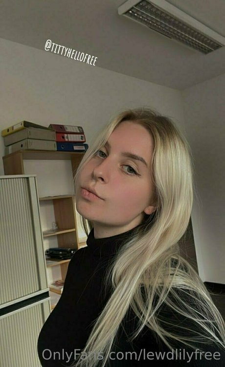 Lewdlilyfree