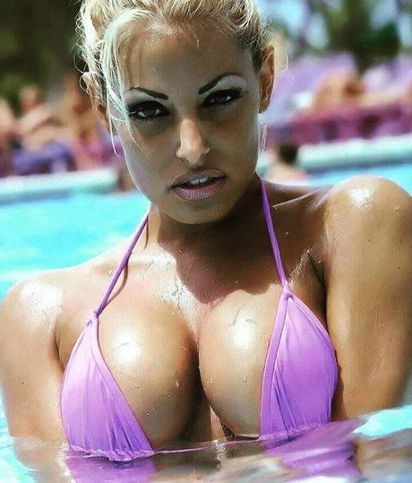 Trish Stratus