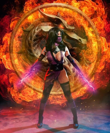 Mortal Kombat Erotic Cosplay
