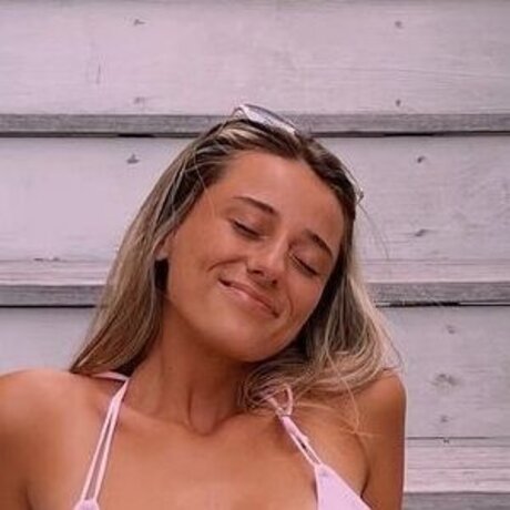 Madeline Hope  Hadelinemope