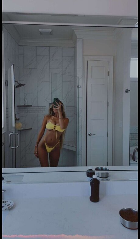 Madeline Hope  Hadelinemope