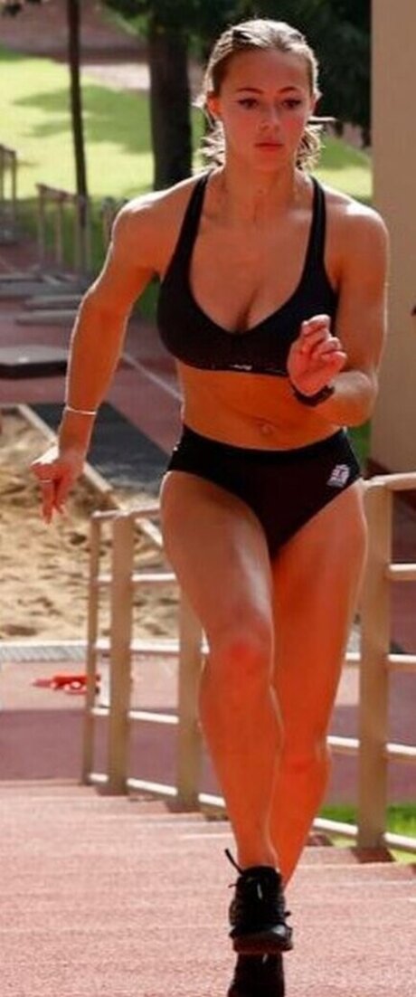 Foto di nudo di fuga di OnlyFans di Rani Rosius