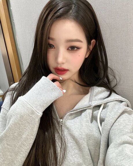 Jang Wonyoung