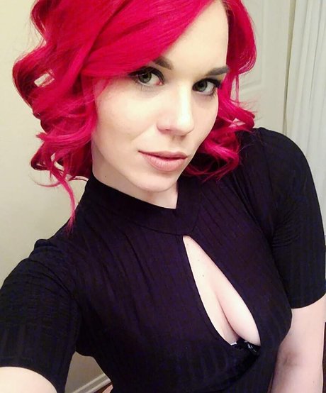 Scarlettfoxplay