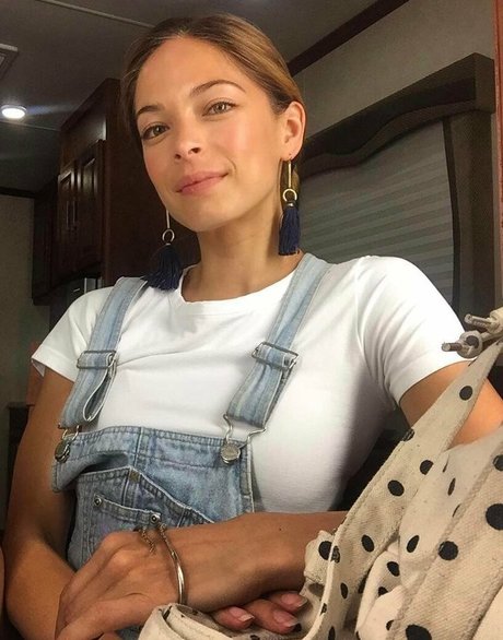 Kristin Kreuk