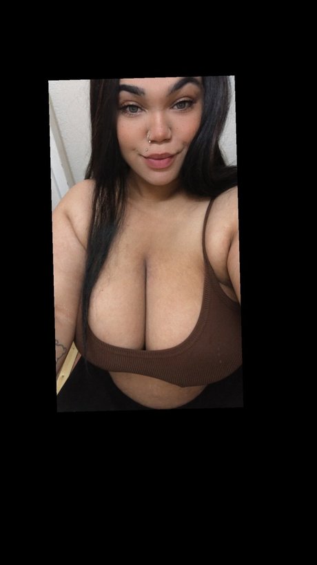 Foto di nudo di fuga di OnlyFans di Mariaah