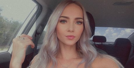 Lizzi Kitty Free Page 