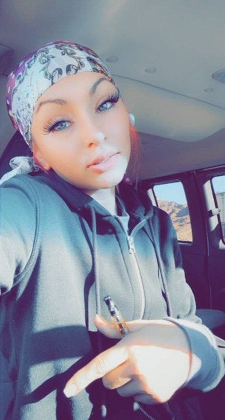 Foto di nudo di fuga di OnlyFans di Lele