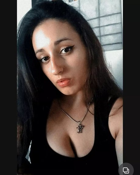 Foto di nudo di fuga di OnlyFans di Baby Girl