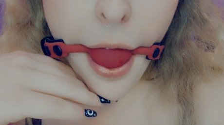 Foto di nudo di fuga di OnlyFans di Maura Bliss