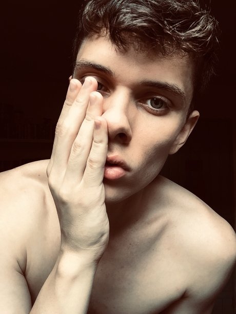 Foto di nudo di fuga di OnlyFans di Matheus Abril