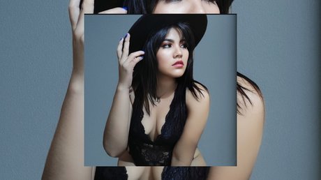 Foto di nudo di fuga di OnlyFans di Miky